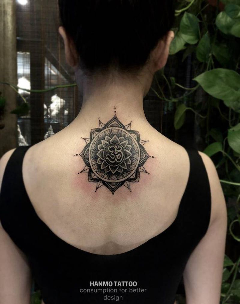 详请关注微信纹身图片_背部纹身图案