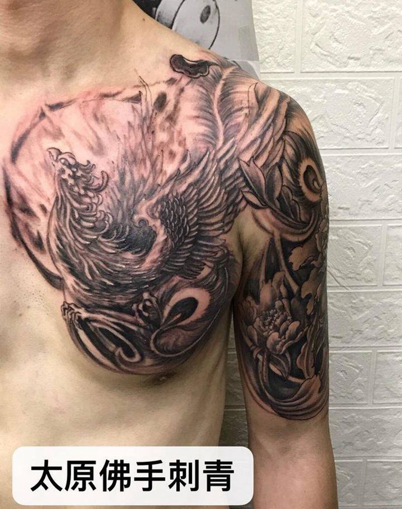 凤满天富贵吉祥纹身图片_肩部胸部新传统纹身图案