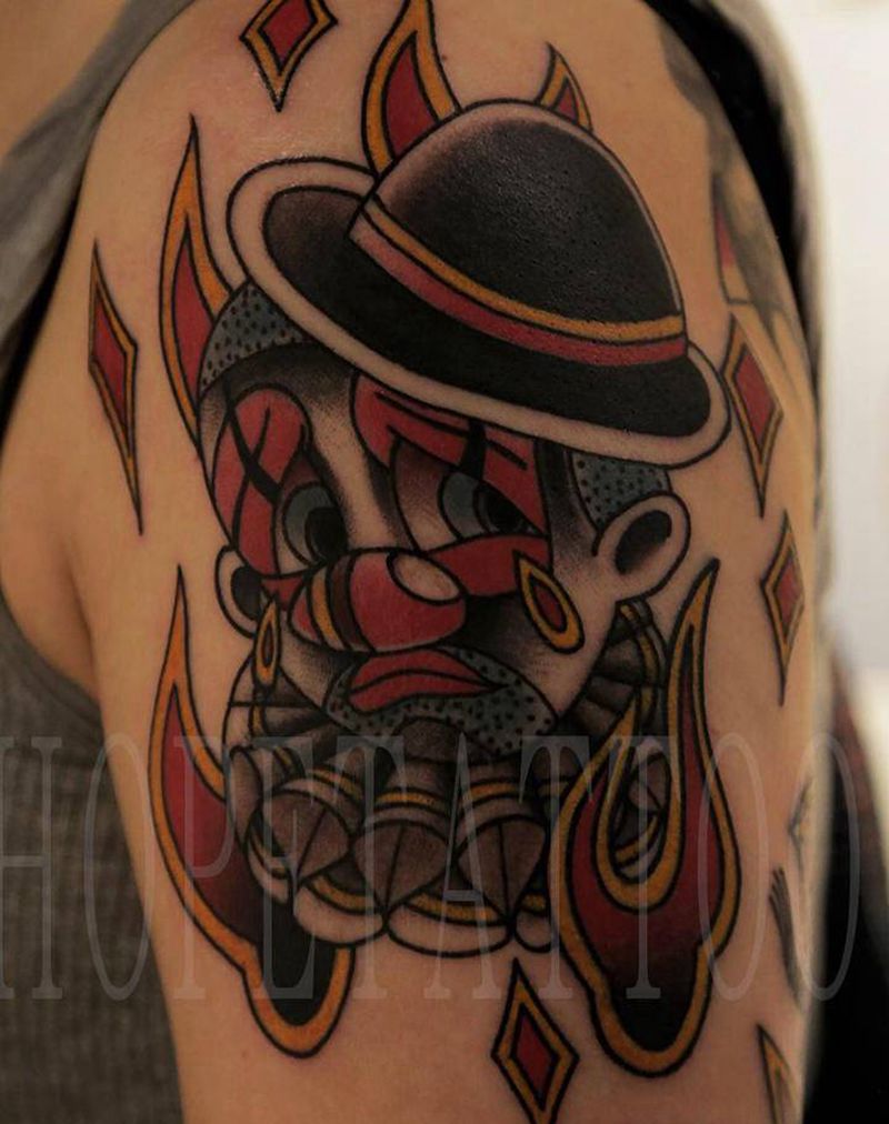 小丑纹身图片_手臂Old School纹身图案