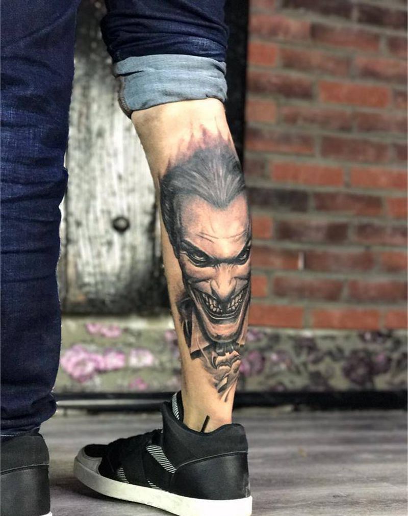 小丑纹身图片_成品手稿插画腿部欧美习俗写实肖像人物纹身图案