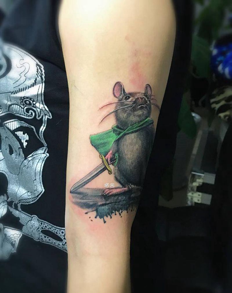 小老鼠纹身图片