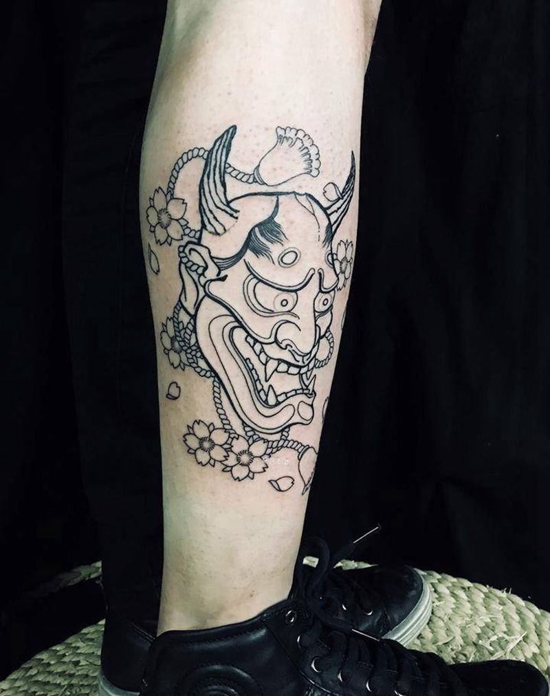 线条完成纹身图片