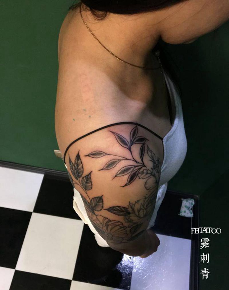 素花 修改添加纹身图片_手臂几何纹身图案