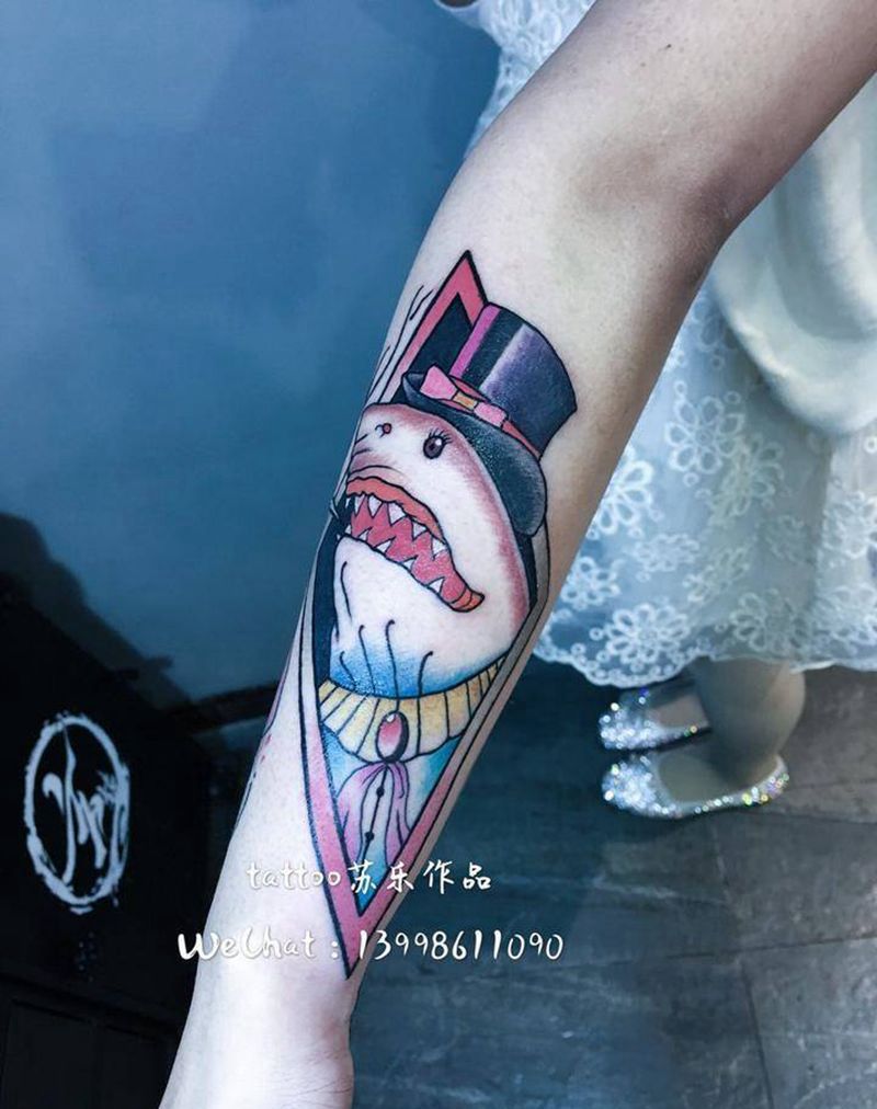 一对设计修改的情侣图纹身图片_成品手臂欧美几何动物纹身图案