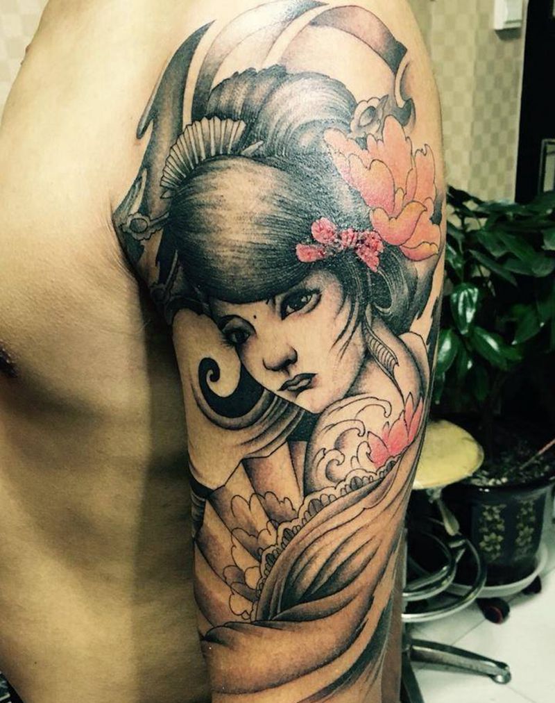 大臂艺妓纹身图片