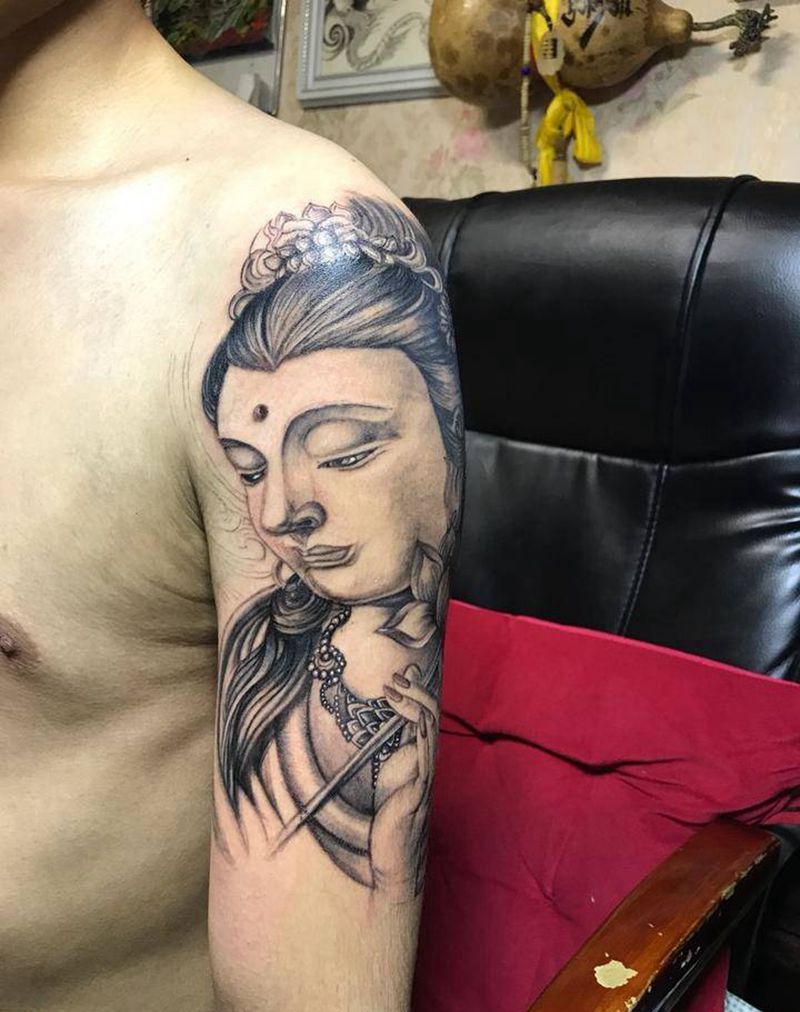 花臂还未完成纹身图片