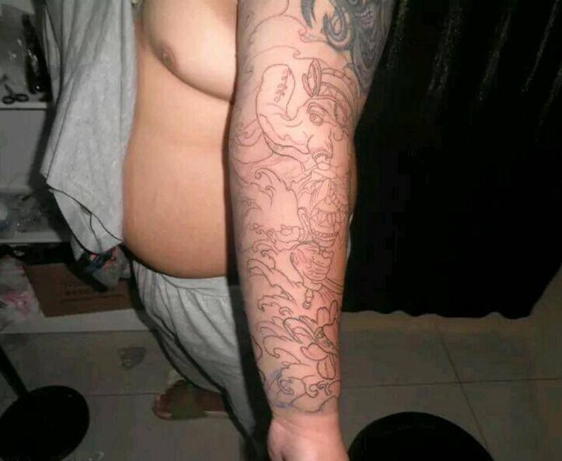 徒弟学习期间花絮纹身图片