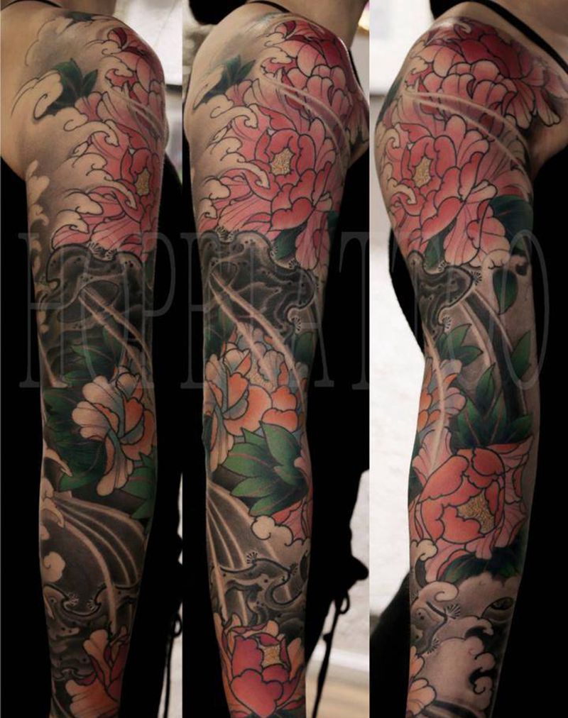 花臂纹身图片_手臂肩部新传统老传统花纹身图案