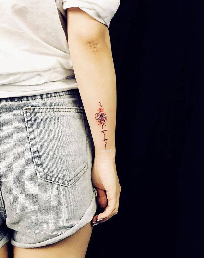 客人自己的心电图纹身图片_成品手稿插画手臂手部欧美清新几何植物静物纹身图案