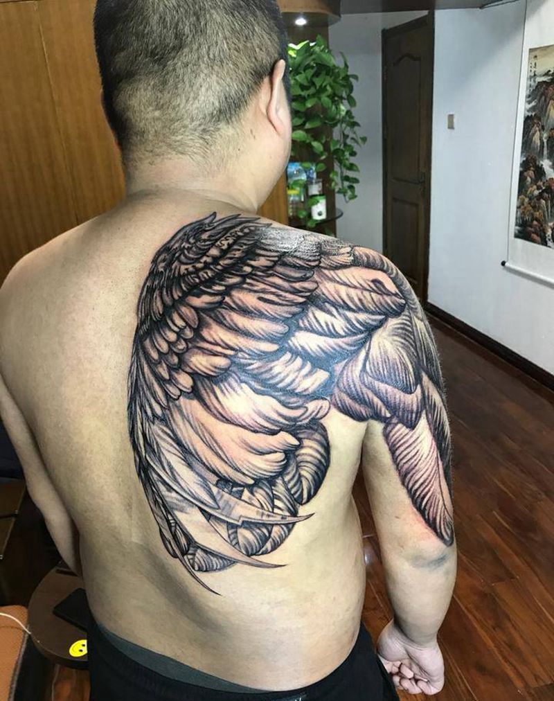 翅膀纹身图片