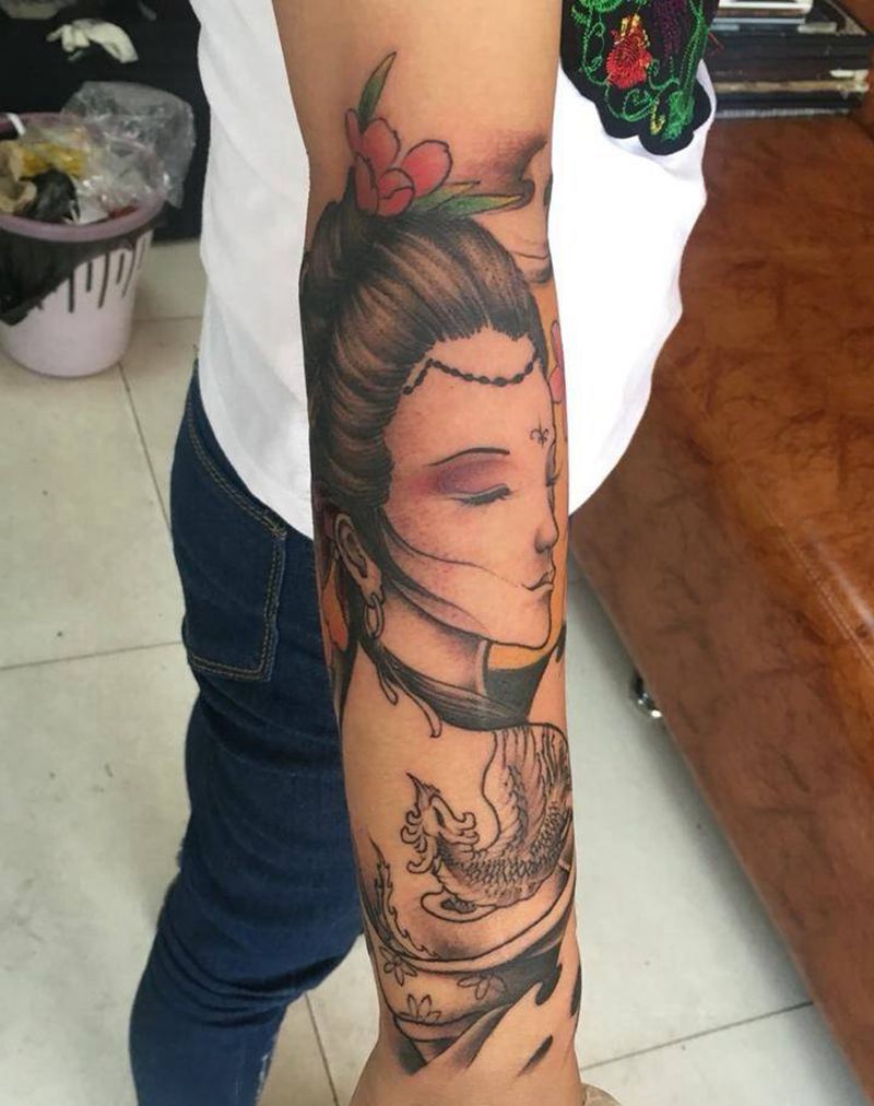 小臂艺妓纹身图片
