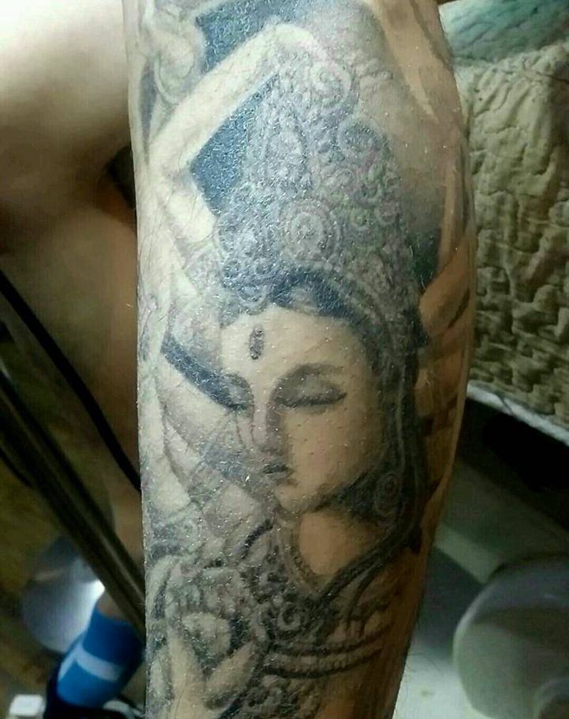 花腿纹身图片_腿部传统习俗肖像鬼神手稿纹身图案