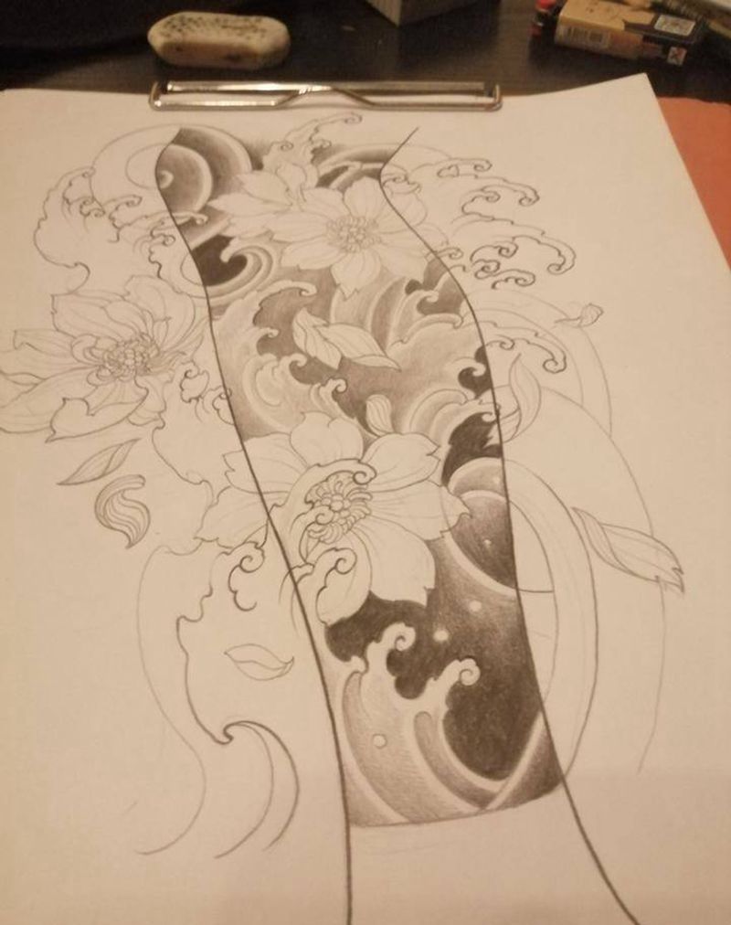 小腿海棠花纹身图片_腿部新传统纹身图案