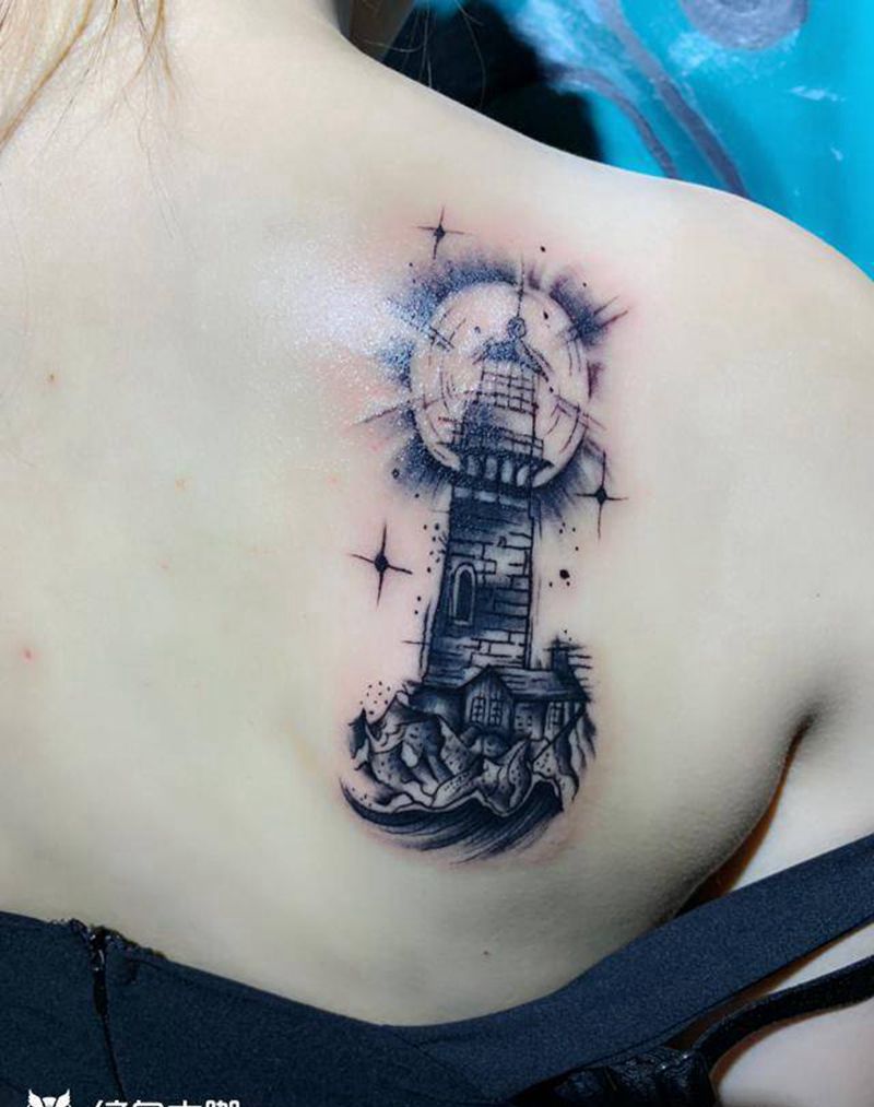 灯塔纹身图片_背部纹身图案