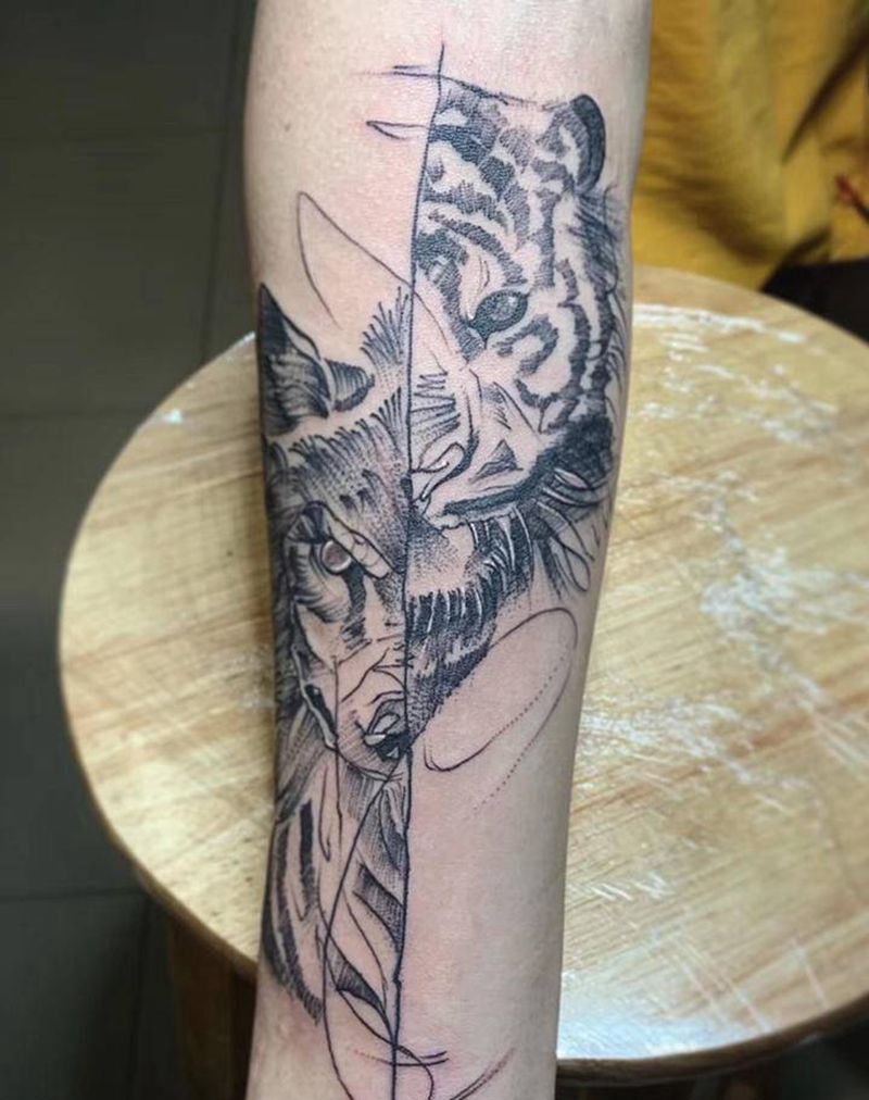 狼与虎纹身图片_手臂几何水墨纹身图案