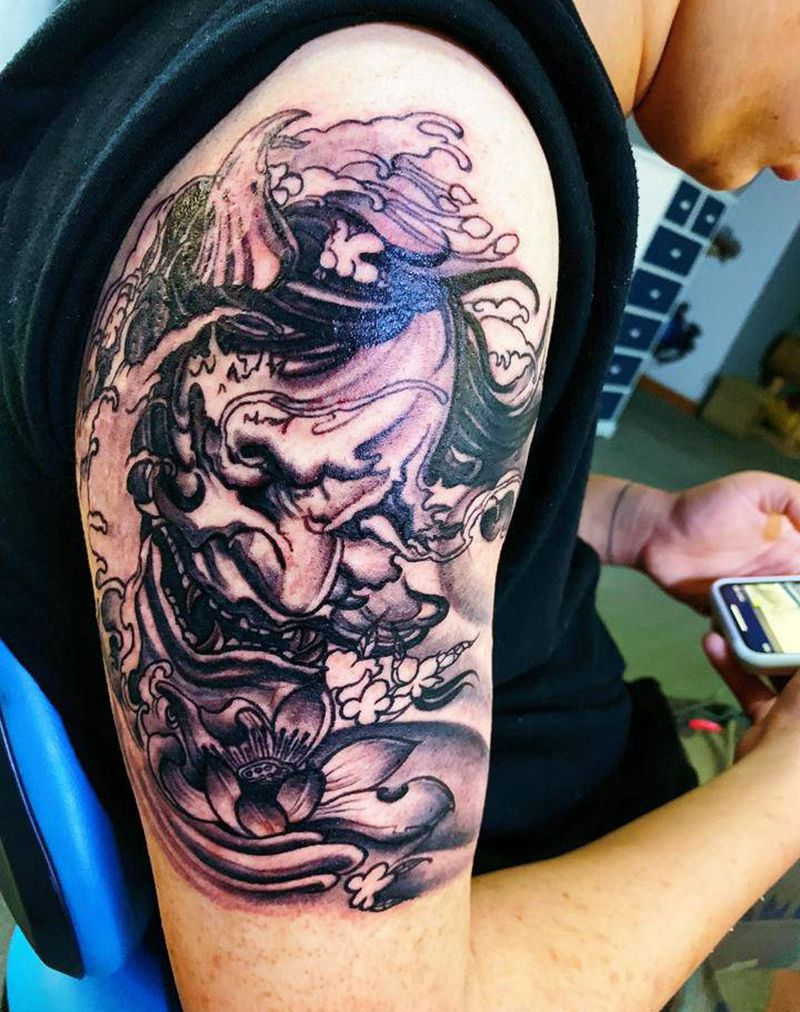 般若纹身图片_臀部纹身图案