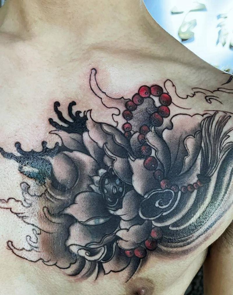 莲花纹身图片_胸部纹身图案