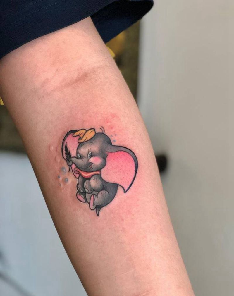 小飞象纹身图片_手臂New School纹身图案