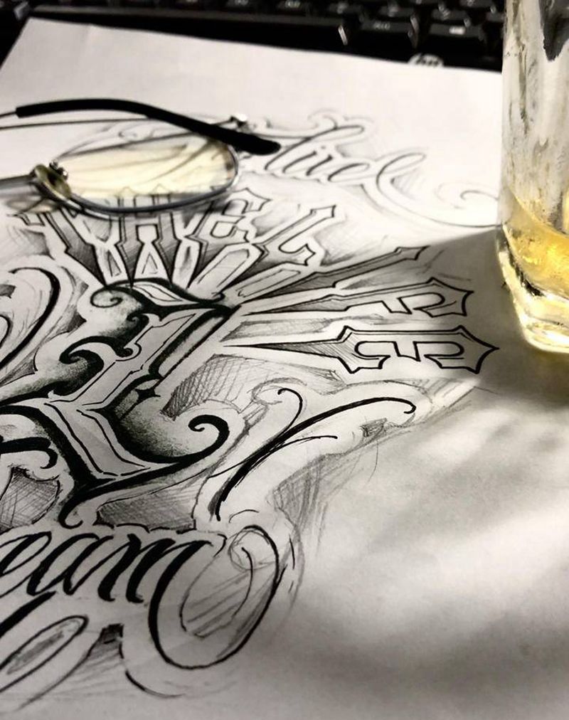 花体字设计纹身图片_腿部花体字纹身图案