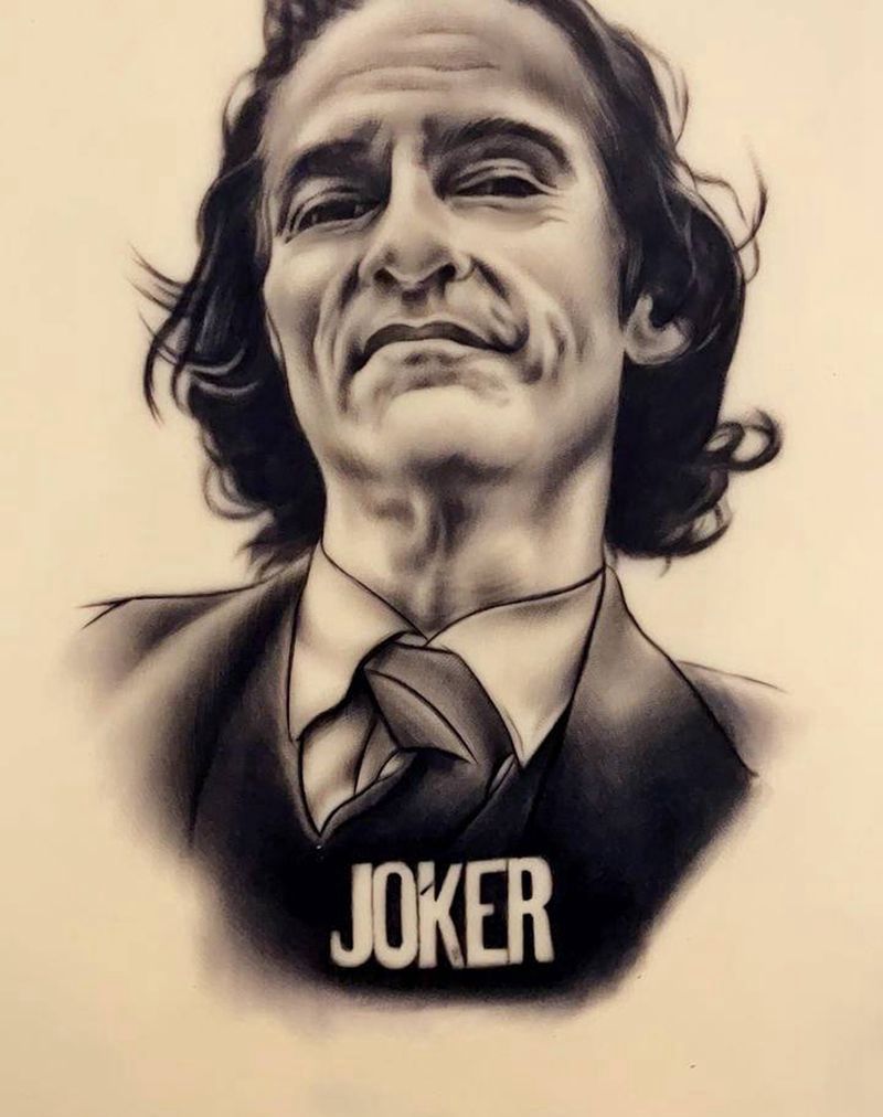 练习皮纹身图片_肩部纹身图案