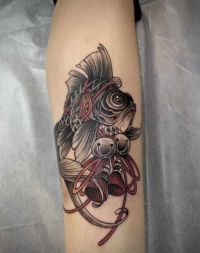 鱼纹身图片_腿部纹身图案