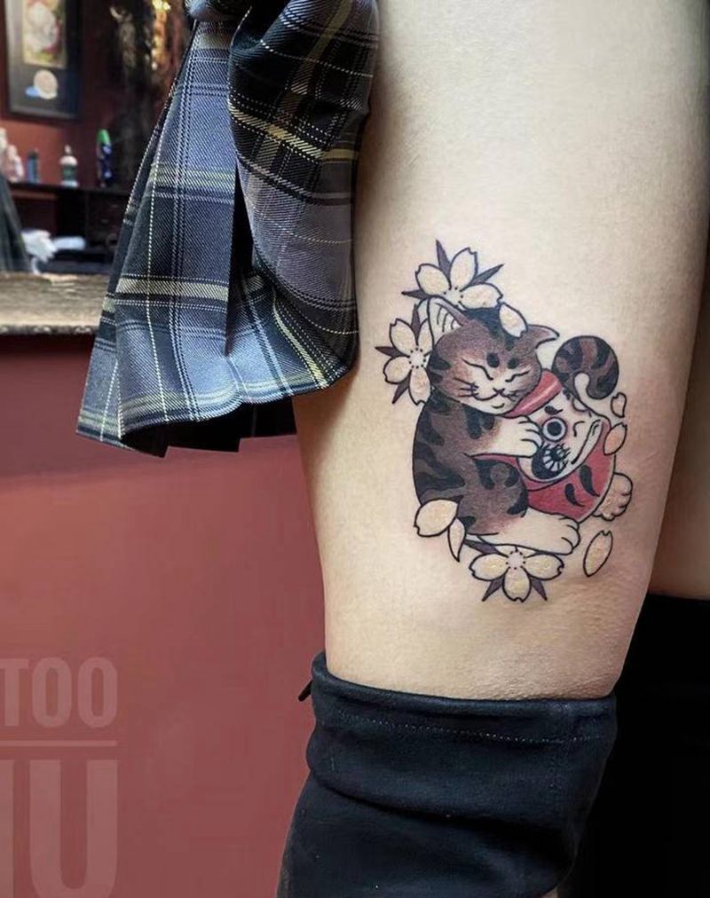 日式达摩蛋小猫咪纹身图片_腿部日式猫咪达摩蛋纹身图案