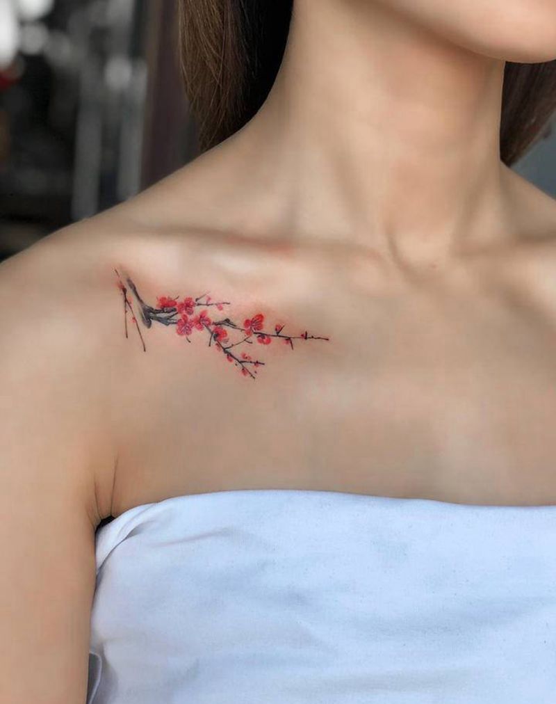 梅纹身图片_胸部点刺纹身图案