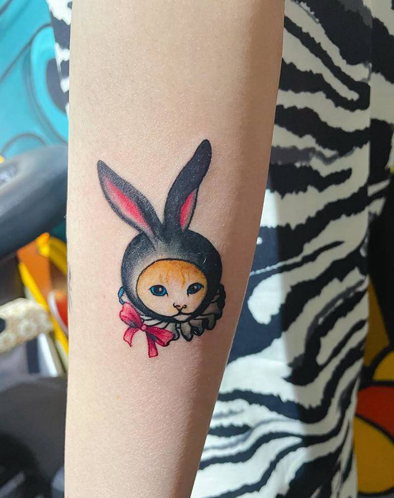 小兔子纹身图片_手部手臂纹身图案