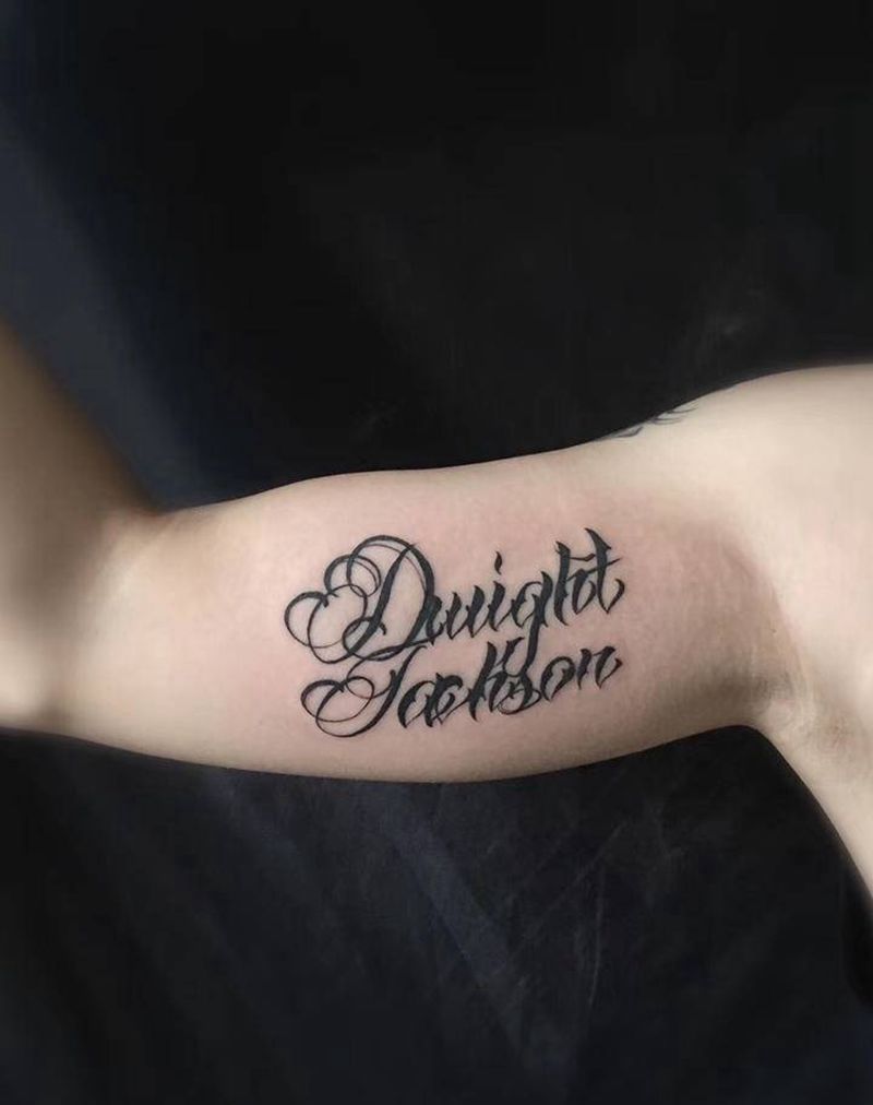 英文纹身图片_手臂花体字纹身图案