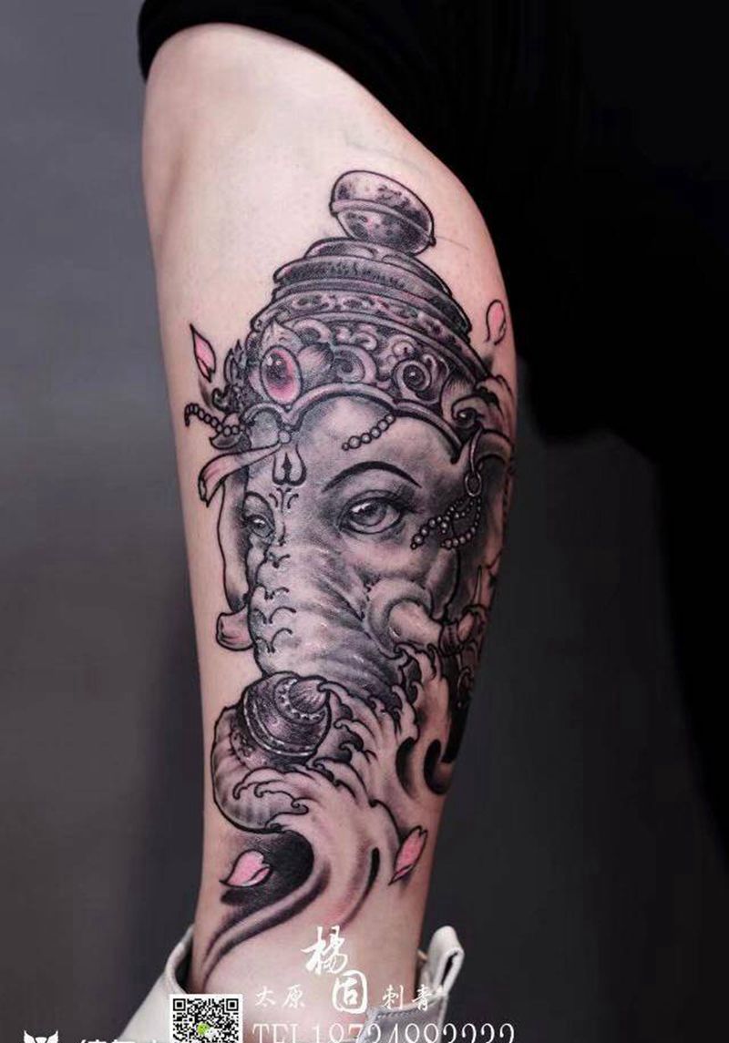 象神纹身图片_成品传统腿部宗教鬼神纹身图案