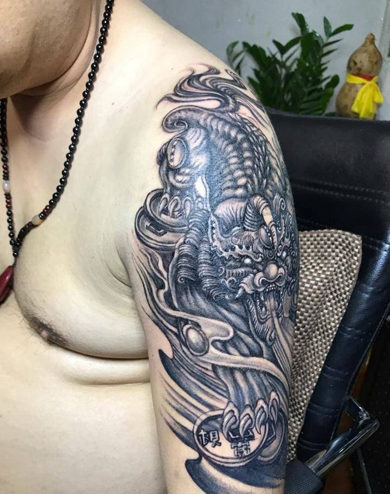 大臂貔貅未完成纹身图片