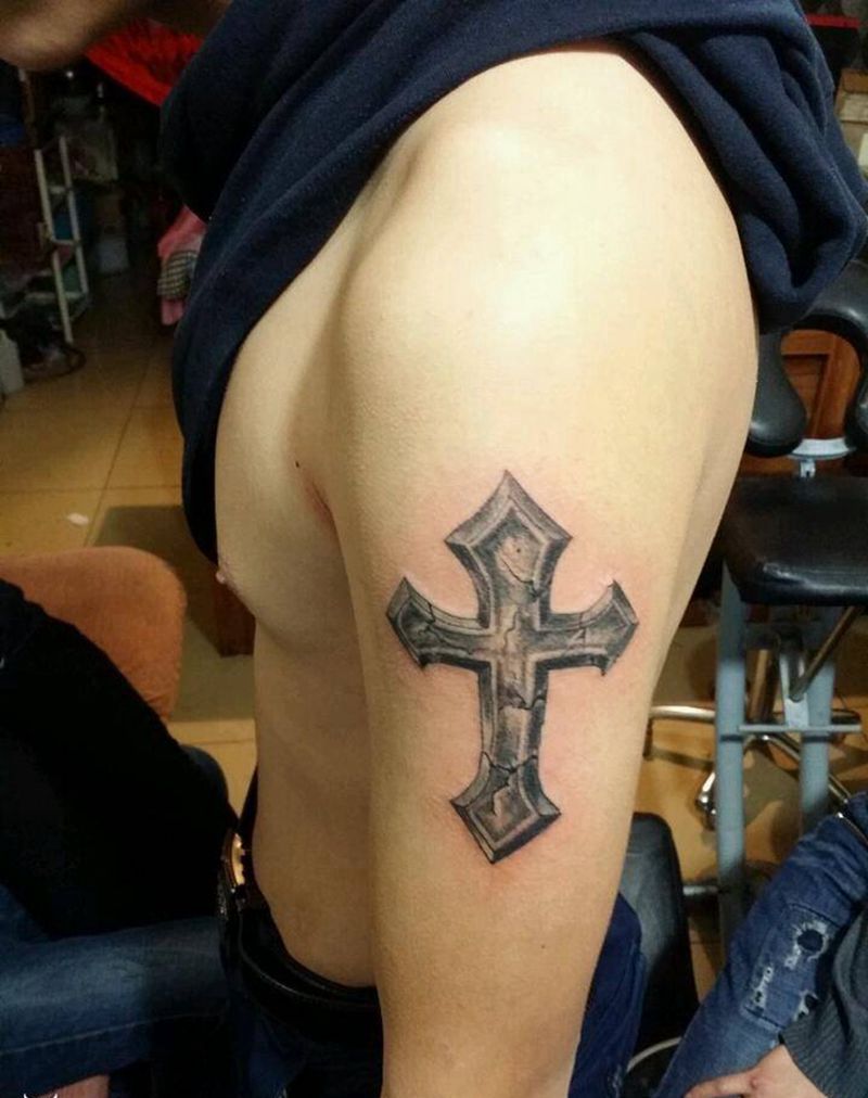 十字架纹身图片_肩部腰部手臂欧美几何宗教原创成品纹身图案
