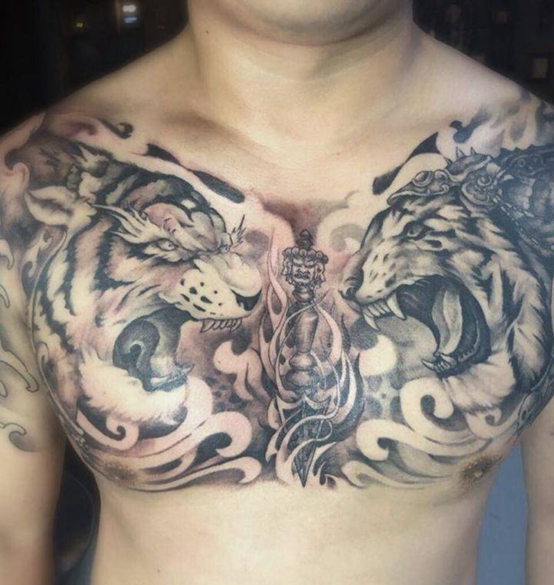 双半甲老虎纹身图片