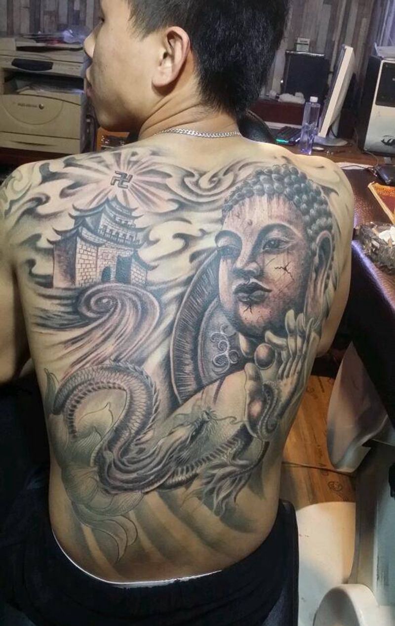 修改纹身未完成纹身图片_背部传统习俗人物鬼神宗教成品纹身图案