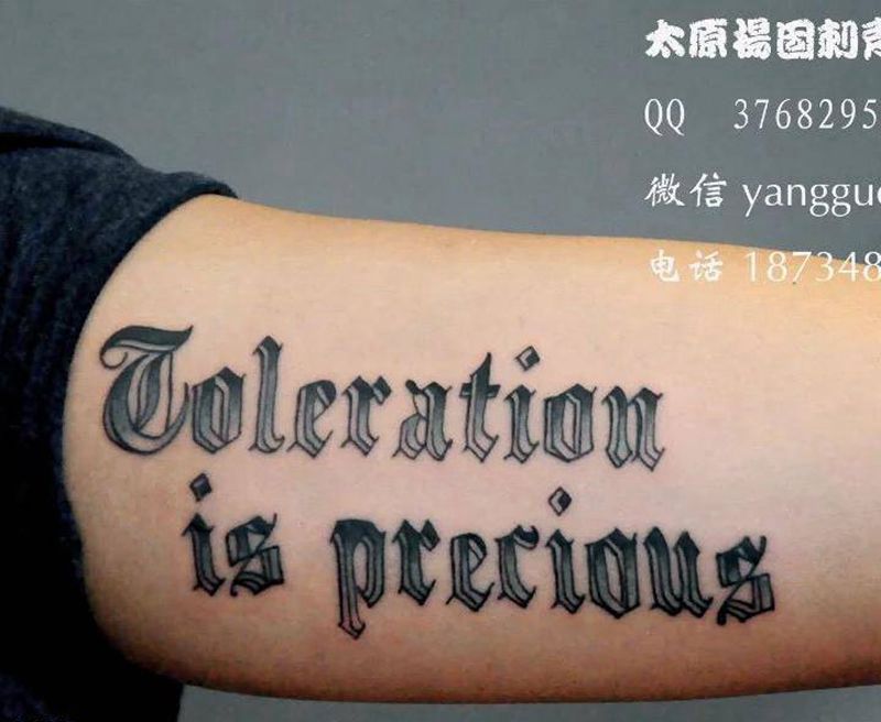 英文字母纹身图片