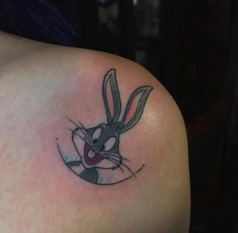 兔八哥纹身图片