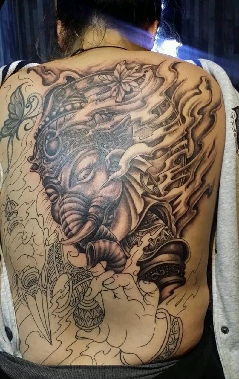 招财象神纹身图片_背部动物鬼神宗教手稿纹身图案