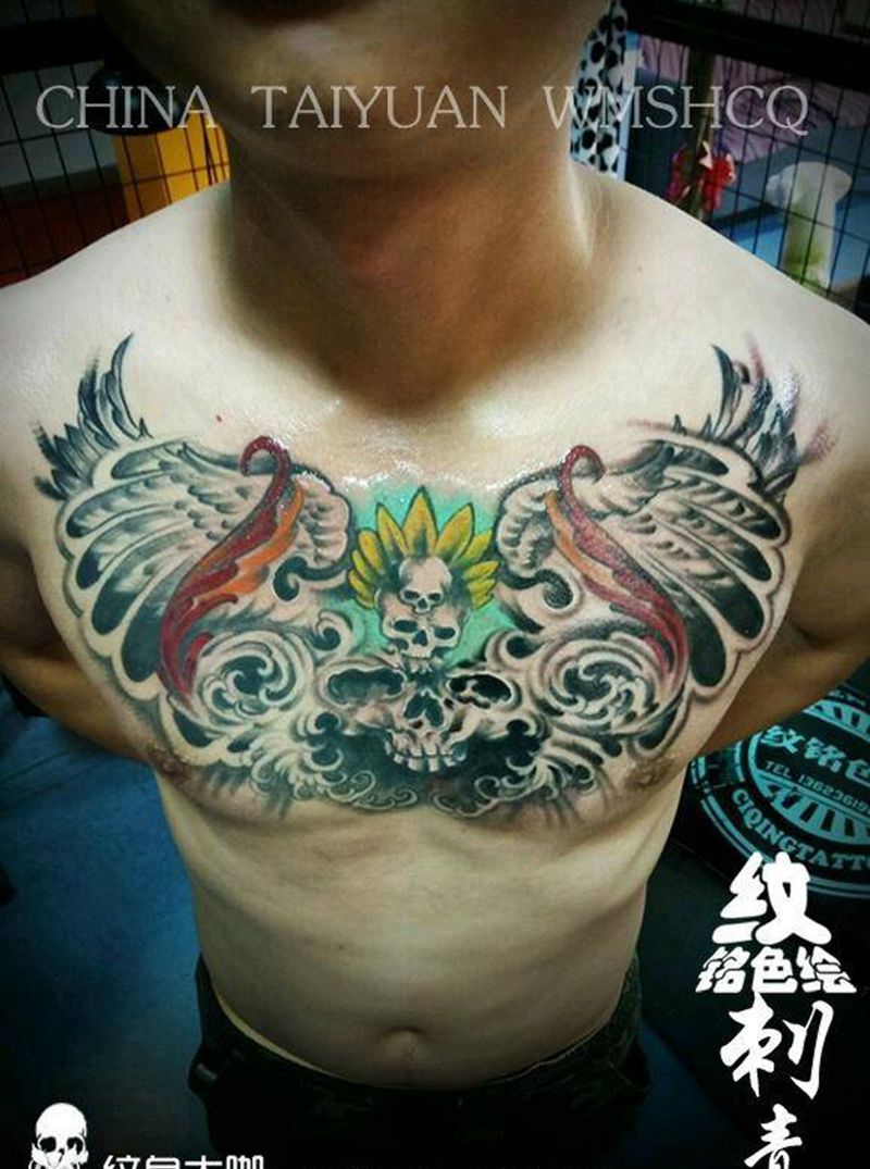 花胸男纹身图片