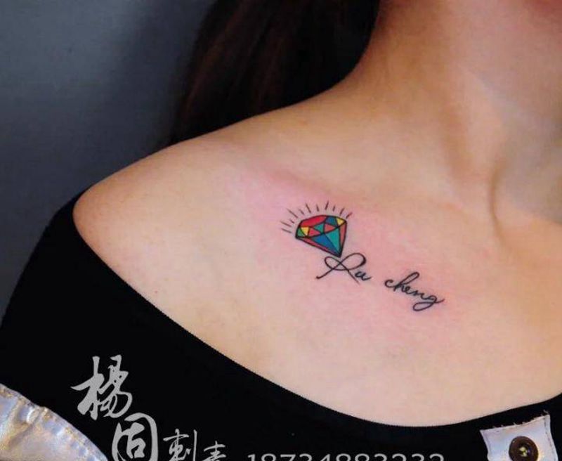 字母纹身纹身图片_成品胸部欧美清新贴纸静物纹身图案