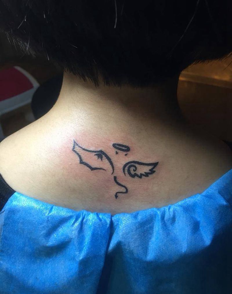 翅膀纹身图片