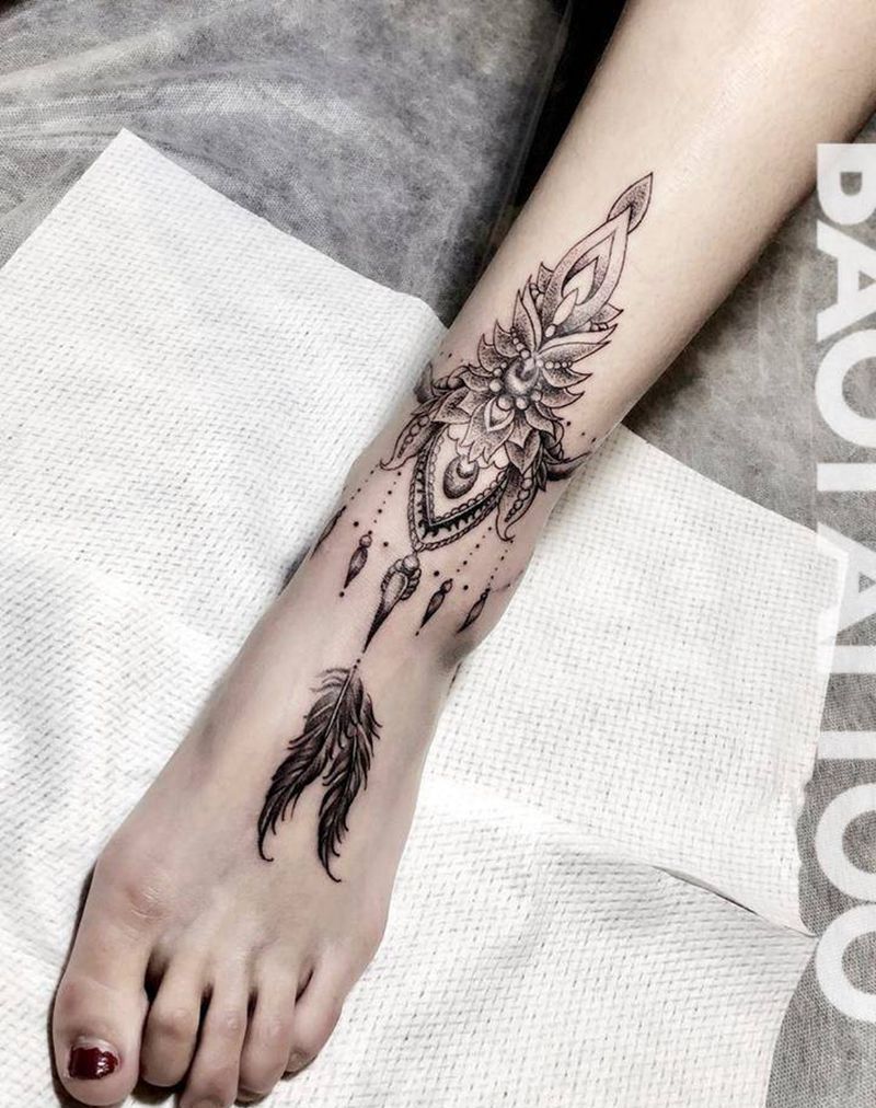 梵花纹身图片_脚部点刺纹身图案