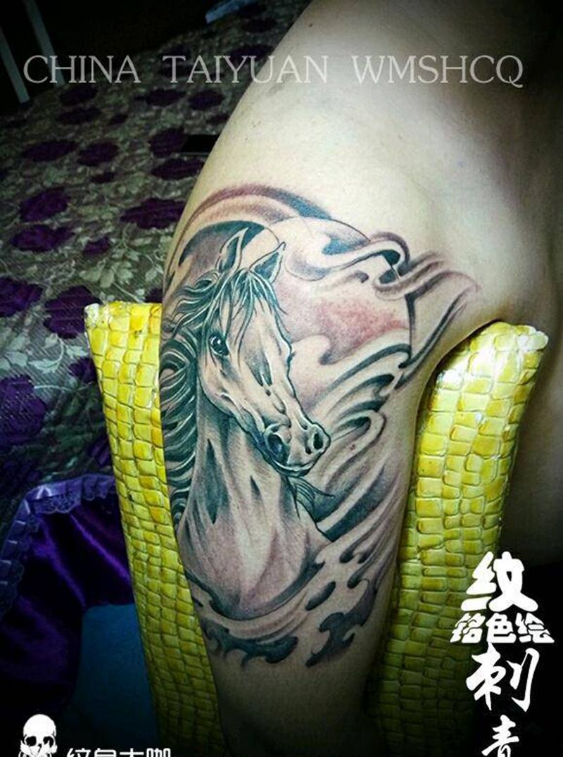 骏马纹身图片