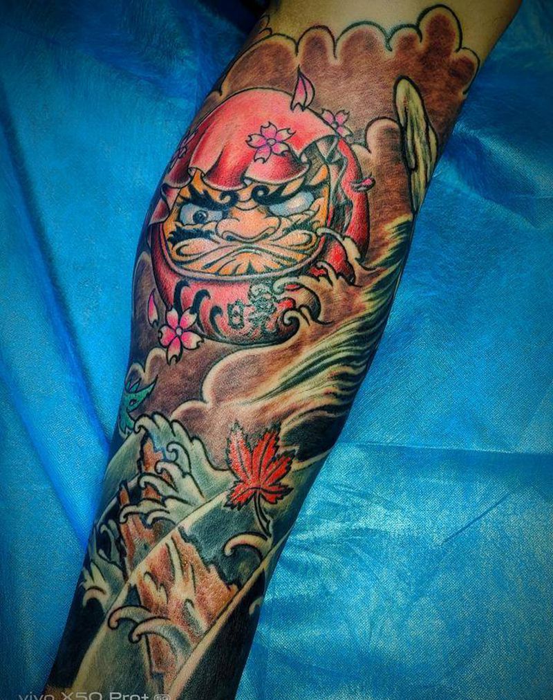 般若达摩蛋包小腿纹身图片_腿部老传统纹身图案