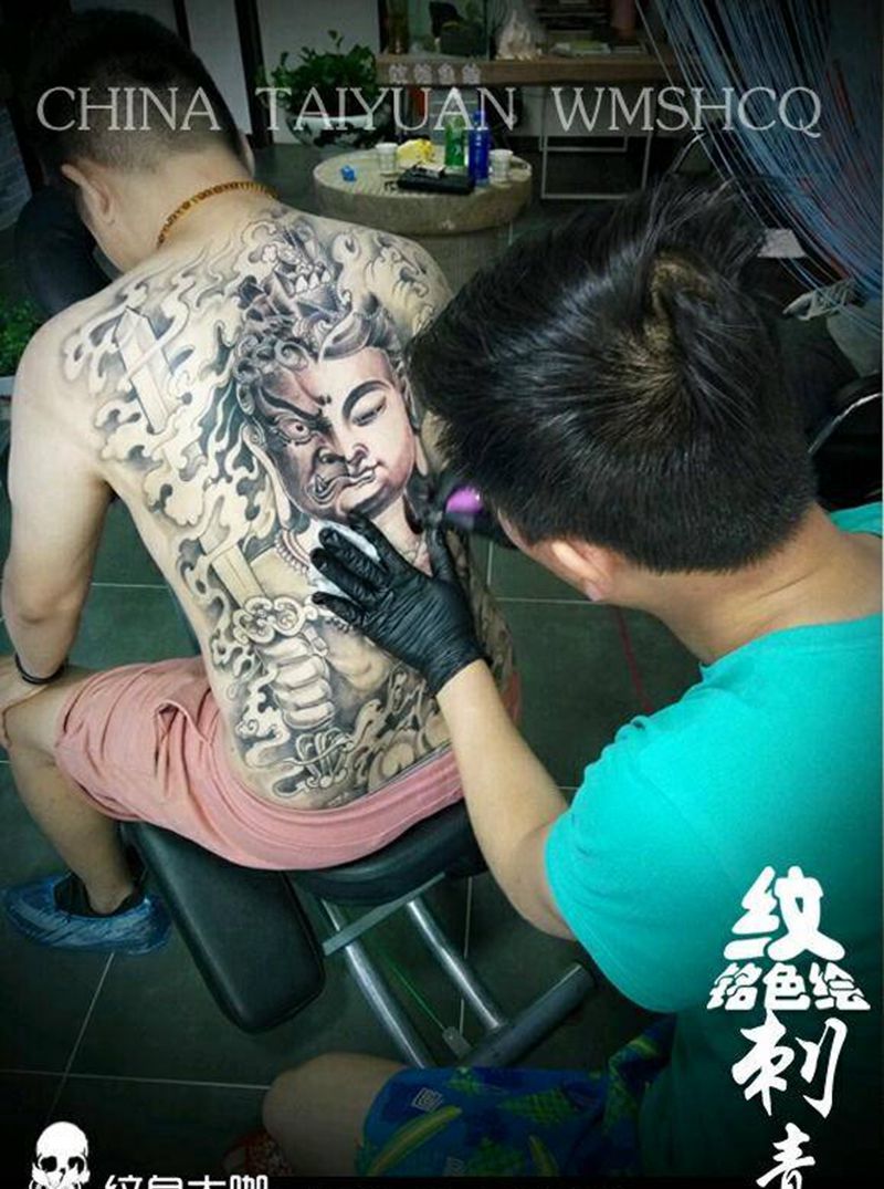 一念之间纹身图片