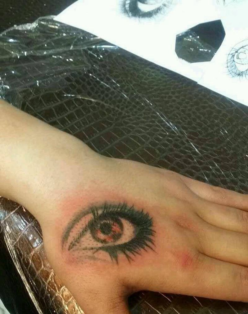 天使之眼纹身图片_臀部手臂腿部手部脚部写实原创成品手稿纹身图案