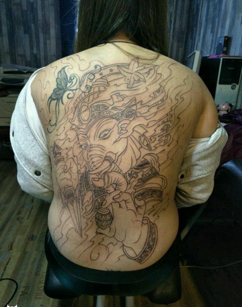 象神纹身图片_背部传统动物鬼神纹身图案