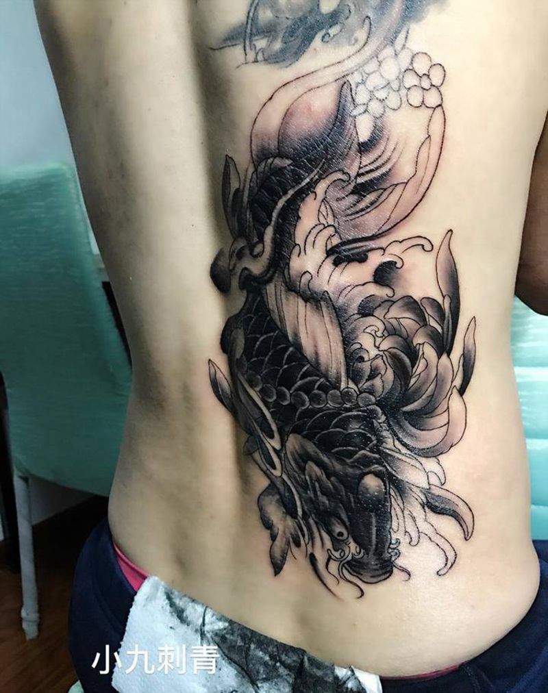 鲤鱼纹身图片