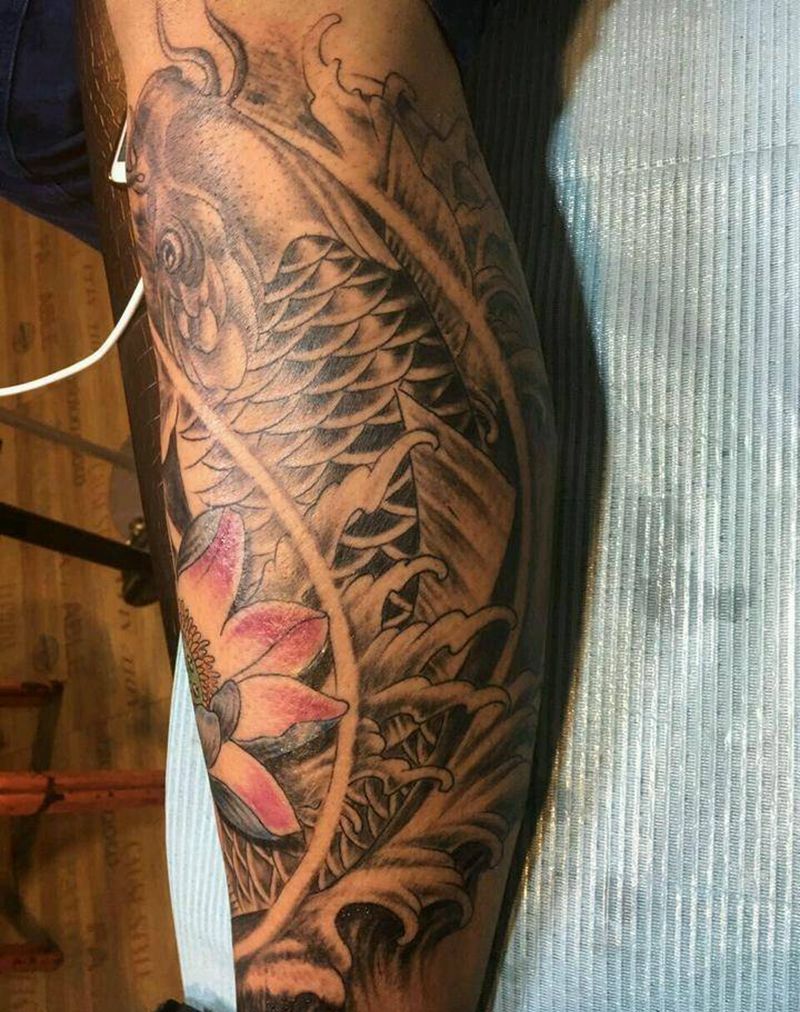 招财鱼纹身图片