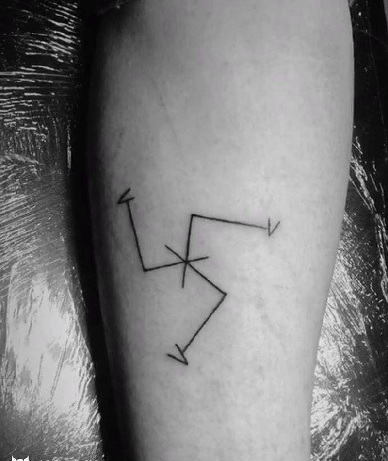 小线条纹身图片