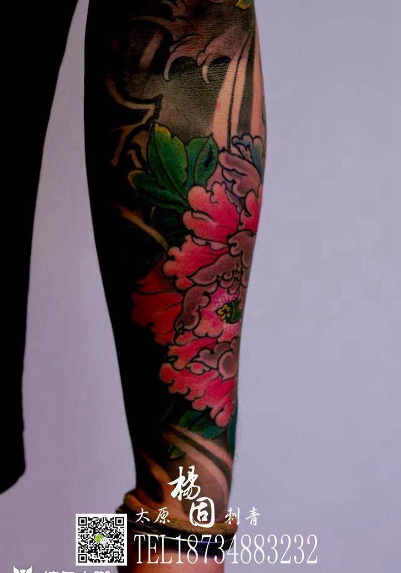 花臂之牡丹纹身图片